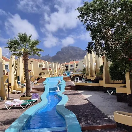 Mareverde Complex Whit Diffuse Pool And Chiringuito * أذيخي