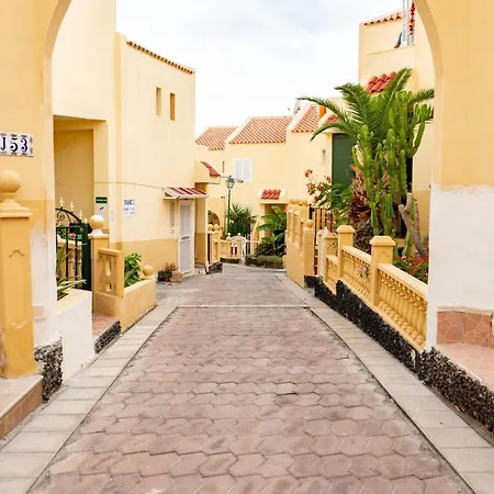 Mareverde Complex Whit Diffuse Pool And Chiringuito * Адехе