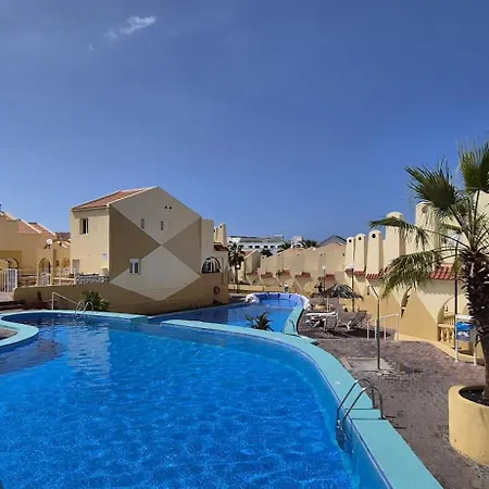 Mareverde Complex Whit Diffuse Pool And Chiringuito Адехе