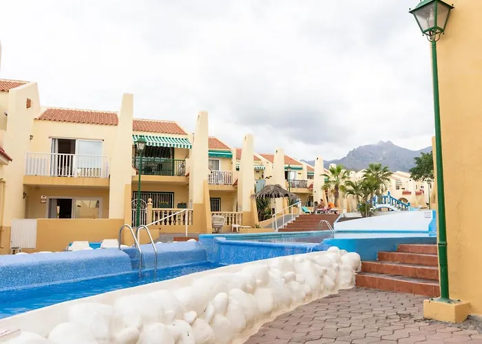 Mareverde Complex Whit Diffuse Pool And Chiringuito